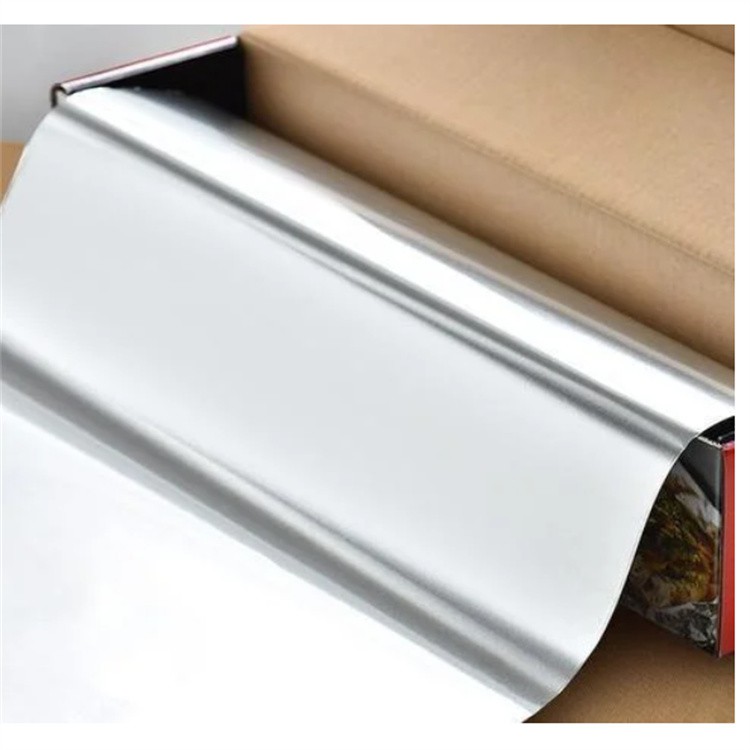 El papel de aluminio es el material ideal para la cocina El papel de aluminio es el material ideal para la cocina